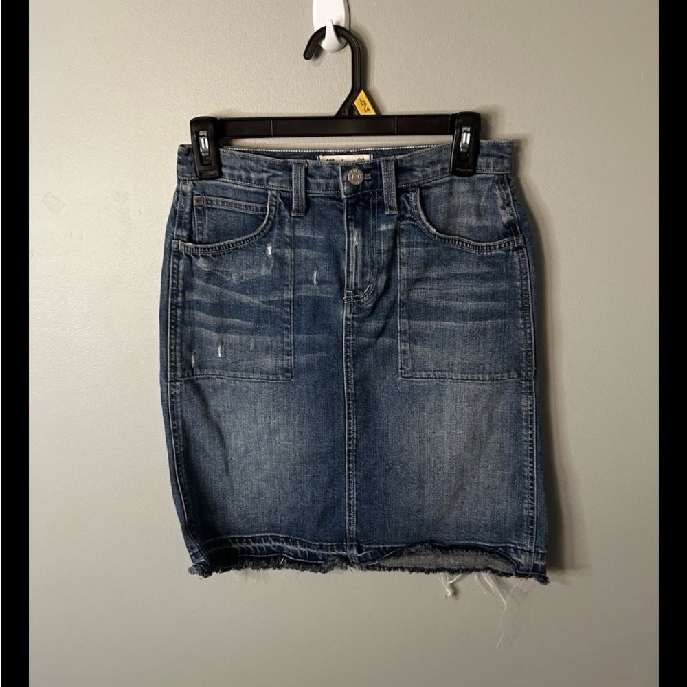 Madewell Mid-Length Denim Skirt‎